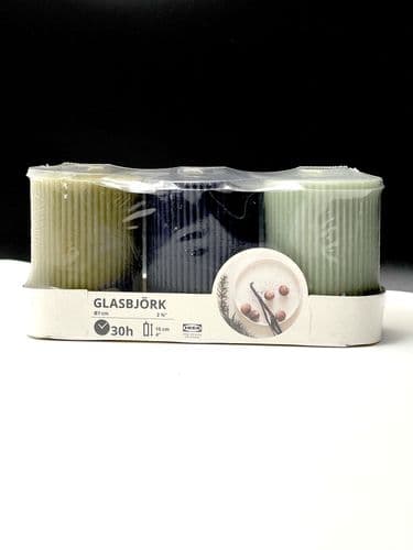 SKU: 30533619 GLASBJÖRK, 305.336.19 Свічка з ароматичними блоками, кедр і ваніль/зелений/сірий антрацит, 30 годин - Image 1